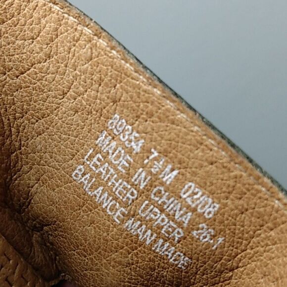 Clarks slides olive‎ green leather upper w/Brown soles - Picture 8 of 11